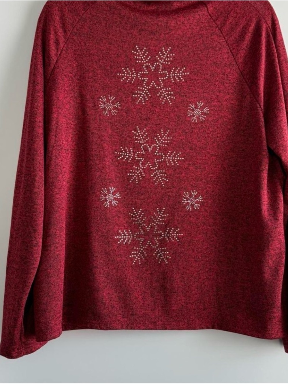 Olivia Blu silver rhinestone snowflake red sweater, long-sleeved Size XL